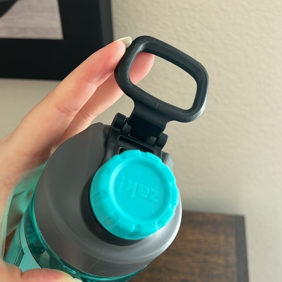 The Office Water Bottle - Picture 7 of 9